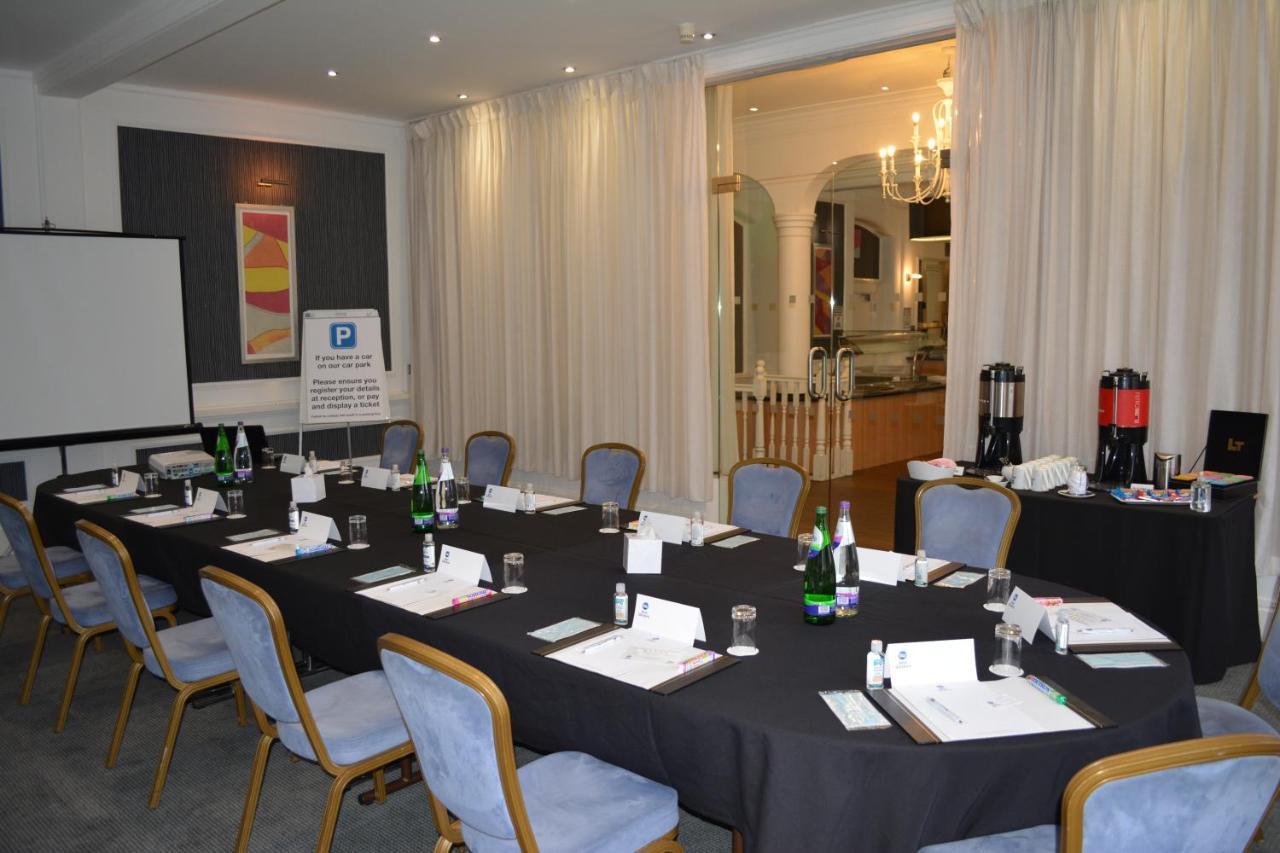 Hotel Western On Trent Centre 3*